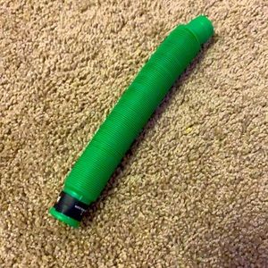 Bunmo pop tubes red or green